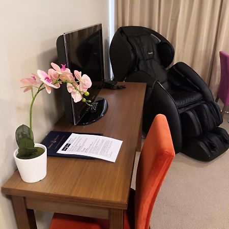 Ocean Breeze Hotel Окленд Экстерьер фото