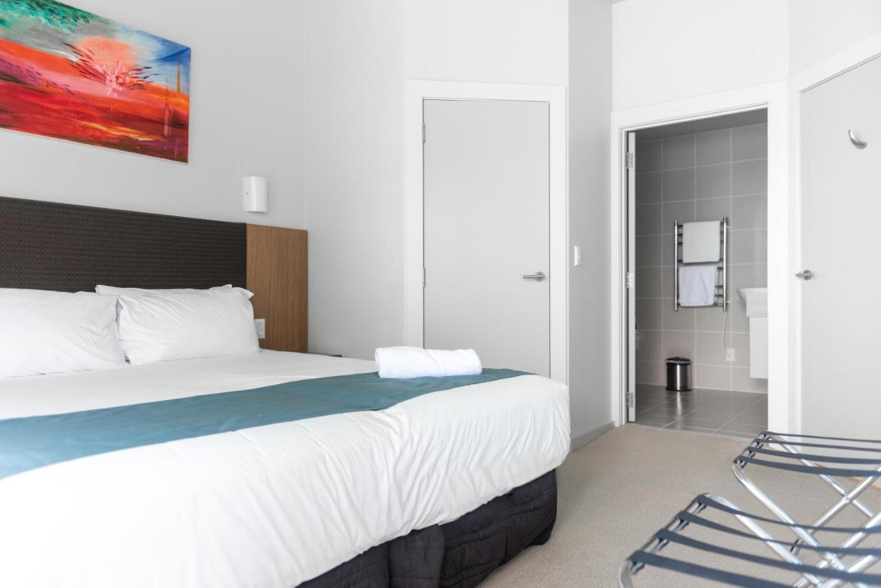 Ocean Breeze Hotel Окленд Экстерьер фото